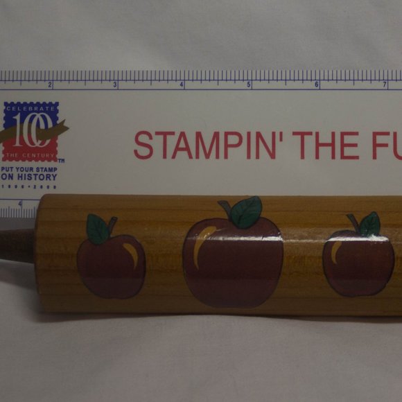 Apple Decorated Rolling Pin Recipe card Holder - Picture 2 of 7